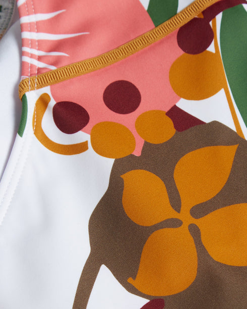 LECE-Swimwear-Go boldly into the sun with LECE. These super flattering bikini bottoms feature a high waist and our Appleseed print all over. Pair with the matching top for retro revival at its best. The fabric of this product contains 78% recycled polyester. Using recycled polyester helps divert plastic waste from ending in landfills. Ted Baker womenswear collection Bikini pant Matching top available Appleseed print High waisted Wide waistband Ted Baker branded Our model is 5'9"/ 1.75m and wears a Ted size